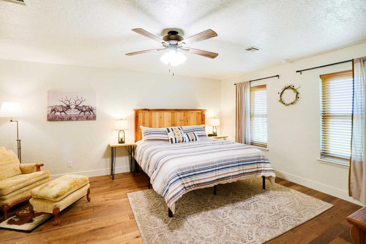 Spacious Country Home Near Ft Sill And Medicine Park Lawton Esterno foto