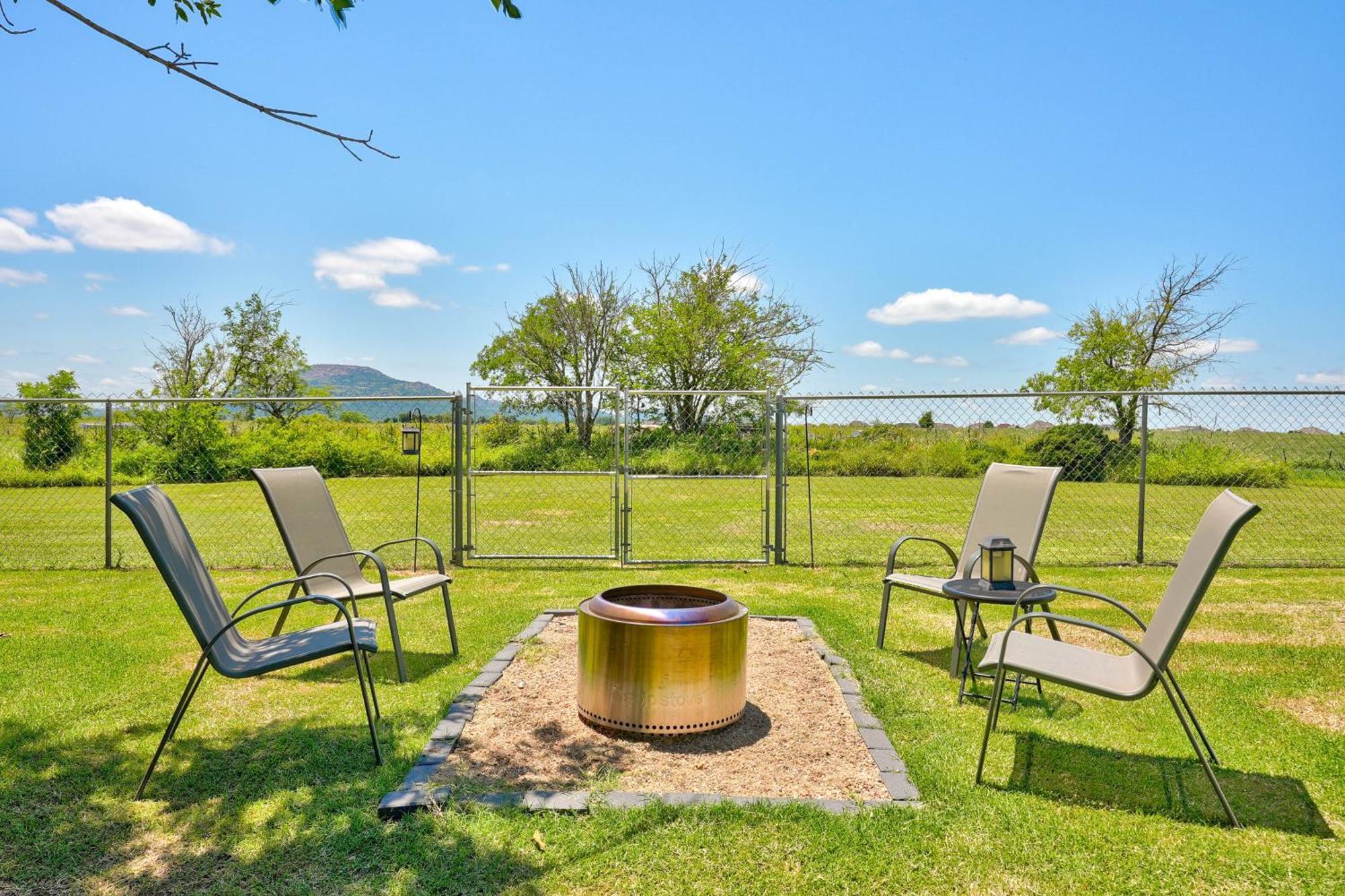 Spacious Country Home Near Ft Sill And Medicine Park Lawton Esterno foto